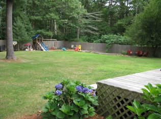 219 Marion Rd, Rochester, MA 02770