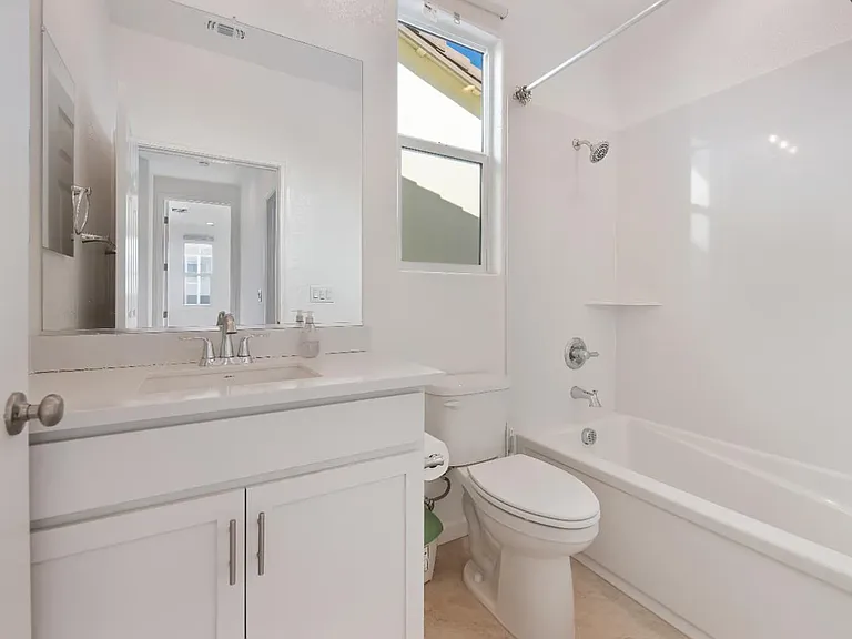 4317 Lace Fern St — Photo 12