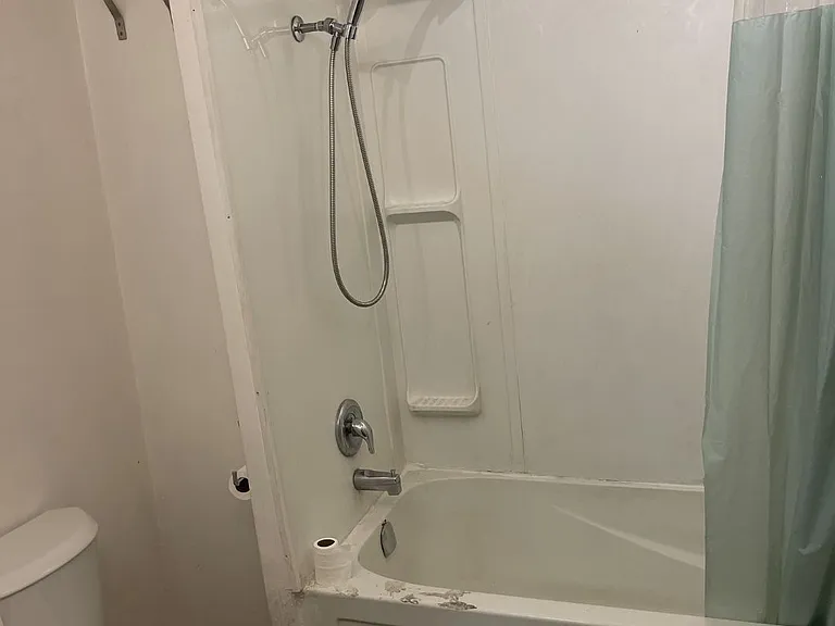 563 Union St #1 — Photo 9