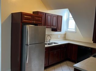 167 Merrimac St, New Bedford, MA 02740