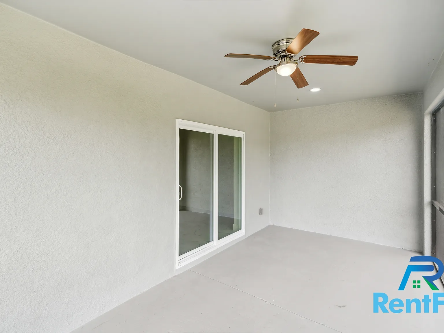 5038 Locke Lane - 1 — Photo 4
