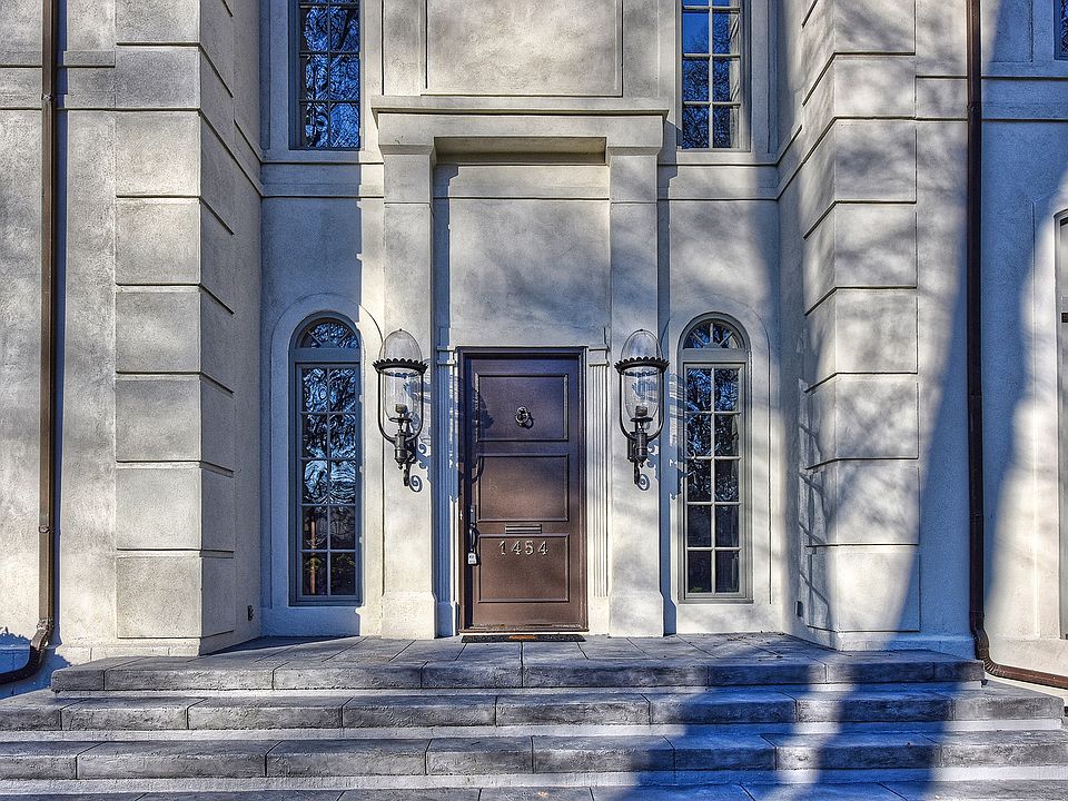 1454 Queens Rd W, Charlotte, NC 28207 Zillow