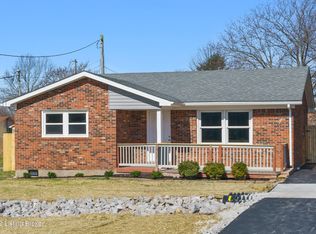 120 Lexington Dr, Mount Washington, KY 40047