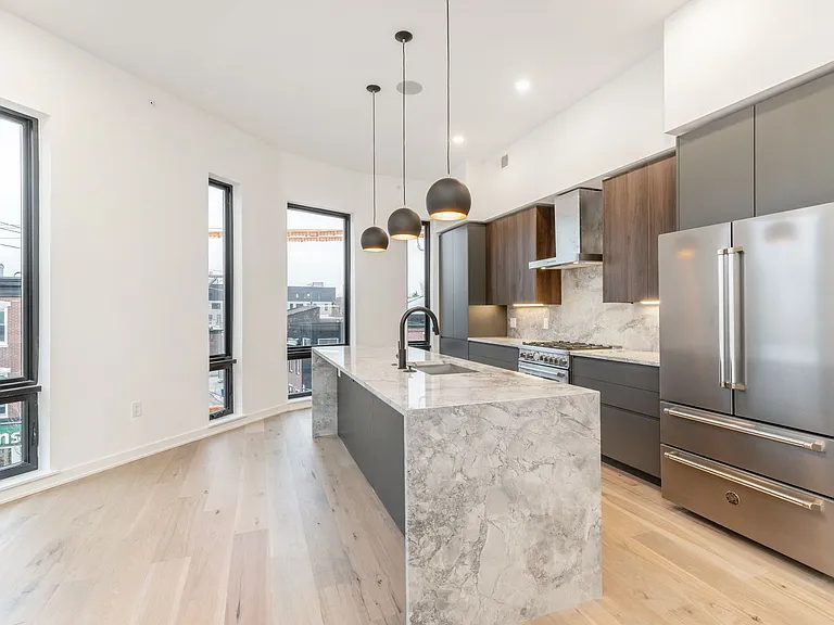 1601 Frankford Ave — Photo 52