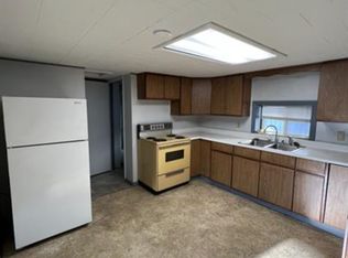 4 Center St #2, Dexter, ME 04930