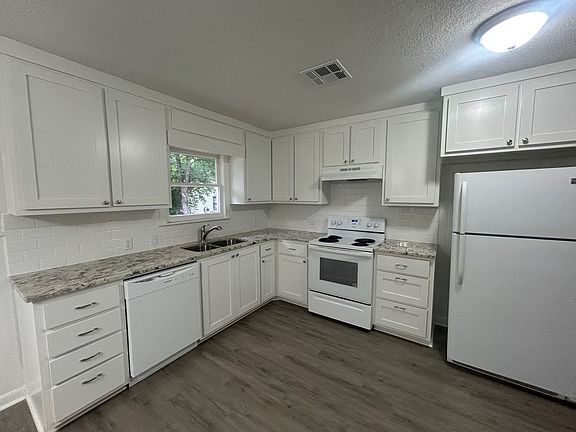 5th image of 2309 Glendale Dr