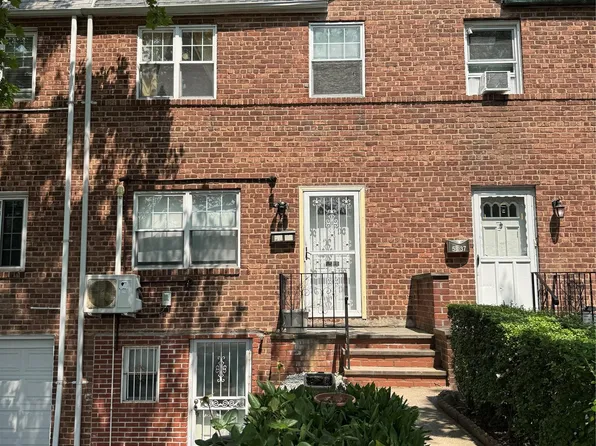 58-35 Clearview Expressway, Oakland Gardens, NY 11364