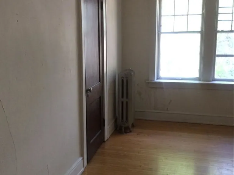 2526 N Maryland Ave #1 — Photo 9