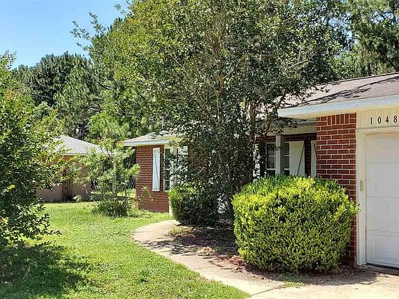 3rd image of 10480 Willow Lake Dr