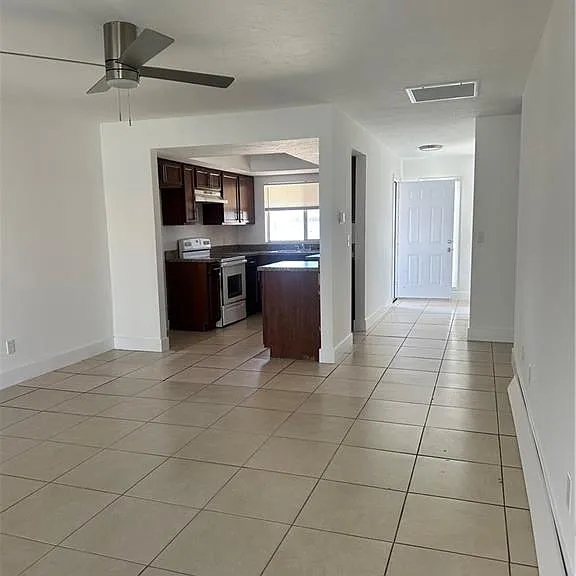 2105 SE 15th Pl — Photo 19