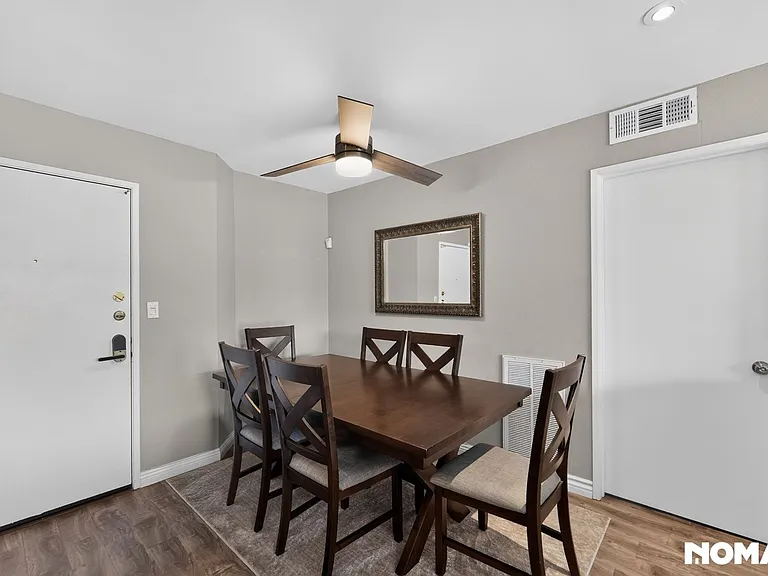 22100 Burbank Blvd #333D — Photo 16
