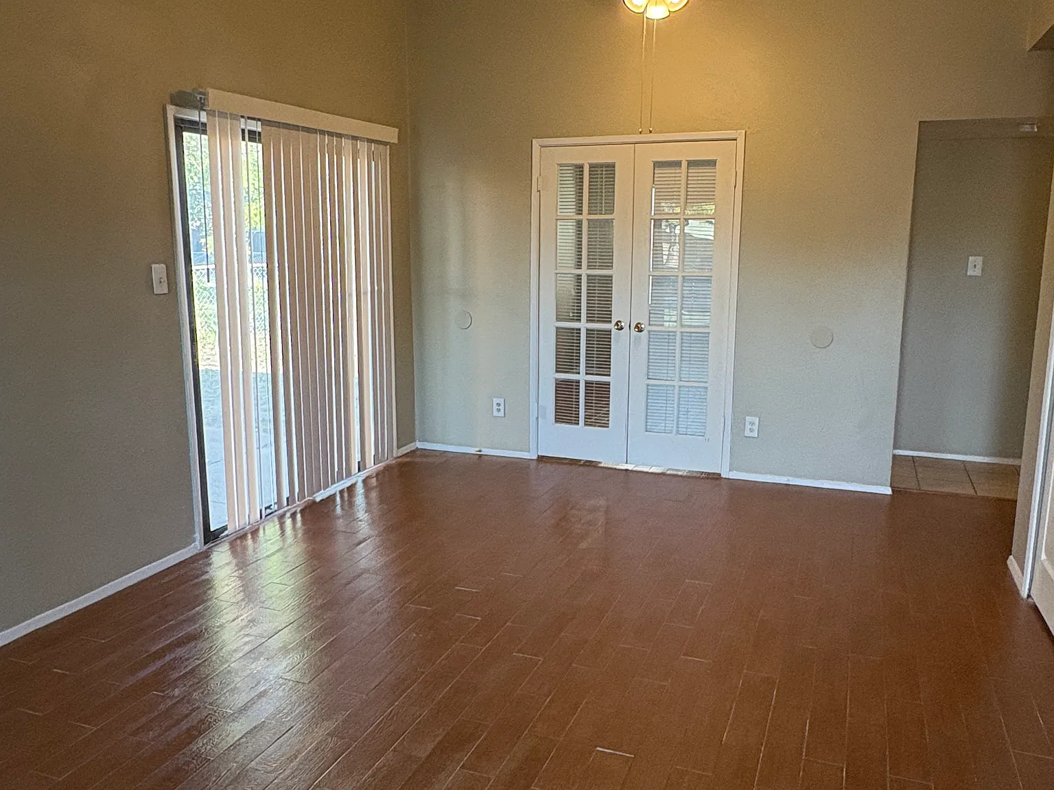 Caldwell - 4249 — Photo 2