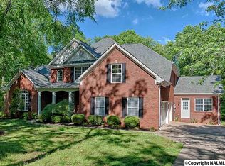 185 Ashwood Dr SE, Decatur, AL 35603