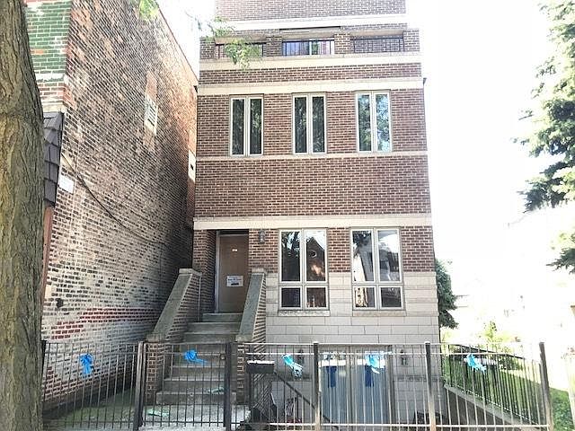1st image of 3756 S Union Ave #1