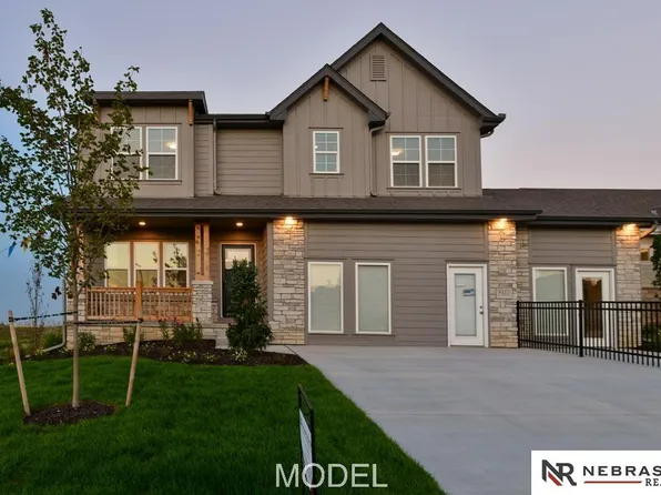 4111 S 213th St, Elkhorn, NE 68022