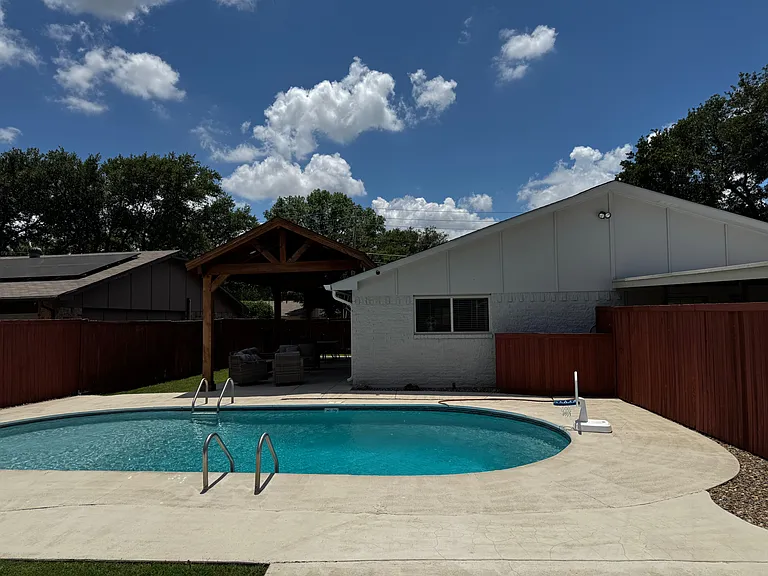 1029 Cross Bend Rd — Photo 23