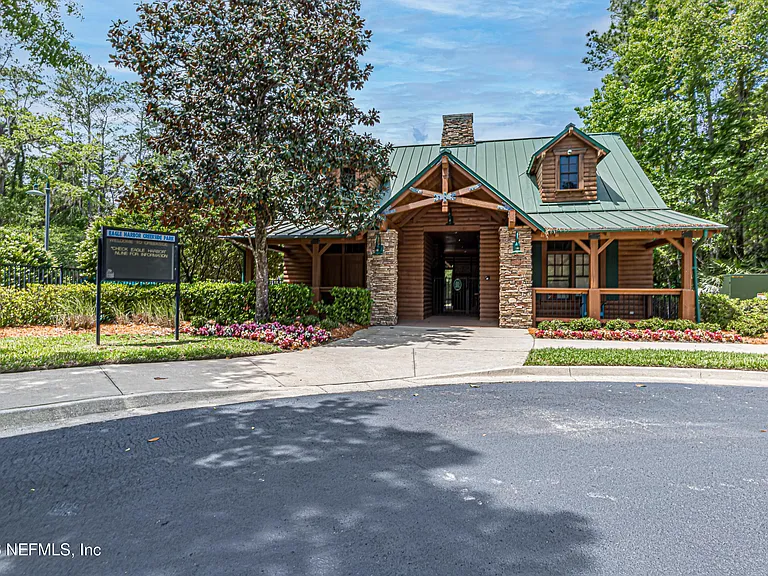 2662 Country Side Dr — Photo 40