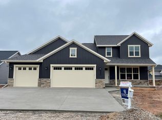 W6604 Ethan Dr, Appleton, WI 54915