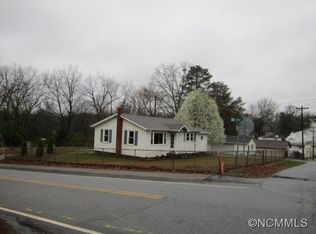 106 E Thompson St, Landrum, SC 29356