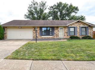 2508 Blackforest Dr, Saint Louis, MO 63129