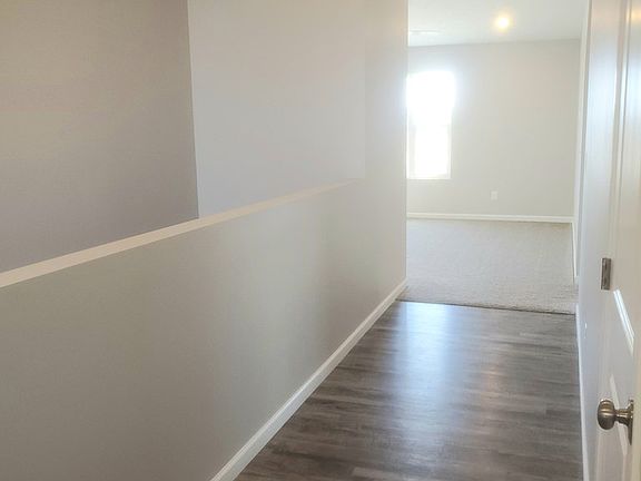 2nd image of 523 Little Bluestem Dr