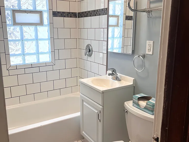tile bathroom
