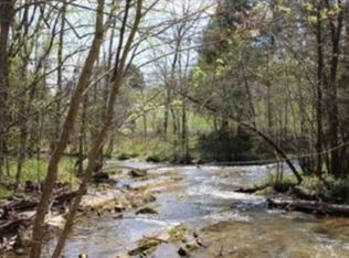 983 Fall Creek Rd, Blountville, TN 37617