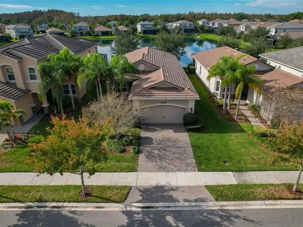 30588 Chesapeake Bay Dr, Wesley Chapel, FL 33543