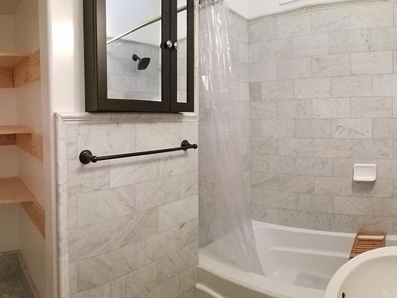4th image of 5816 La Mirada Ave #11