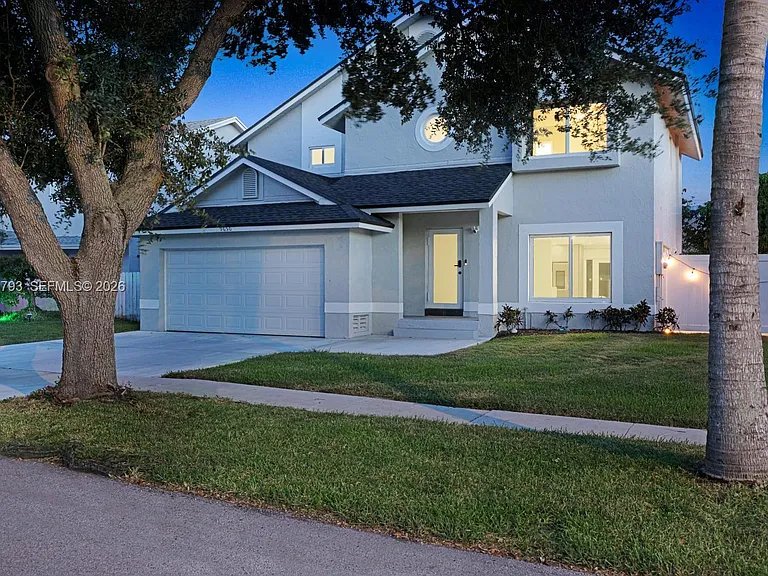 9650 SW 9th Ct — Photo 44