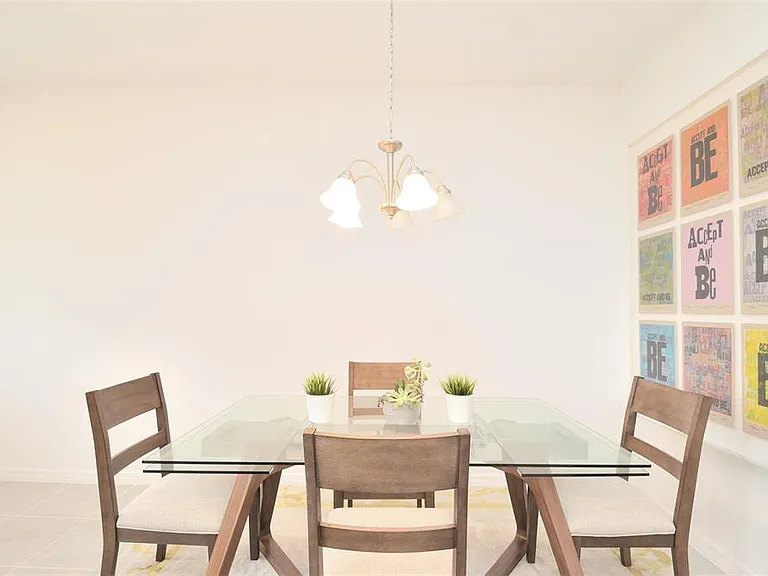 2331 Garden Belle Dr — Photo 4