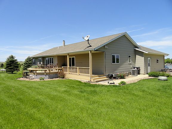 4th image of 29 Lake Shetek Dr