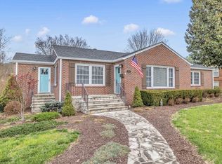 607 Jackson Ave, Carthage, TN 37030