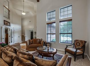 908 Justin Dr, Yukon, OK 73099