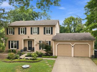 7088 Pickway Dr, Cincinnati, OH 45233