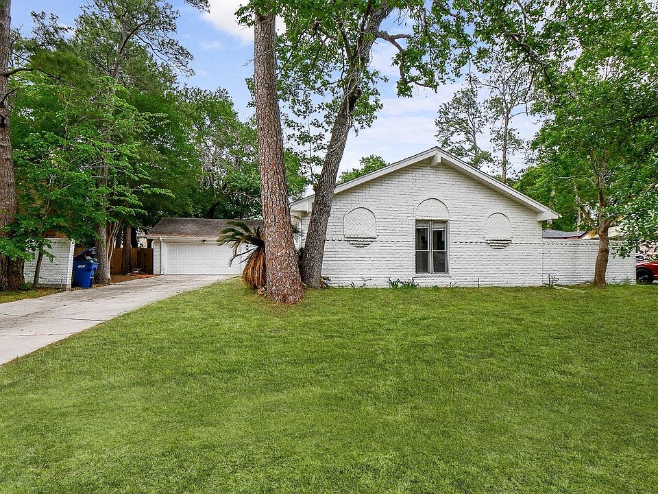 1st image of 8118 Brinkworth Ln