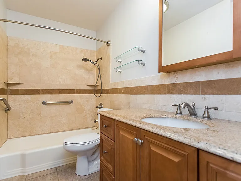 4225 Reaumur Dr — Photo 24