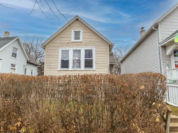 1802 South 17th STREET, Milwaukee, WI 53204