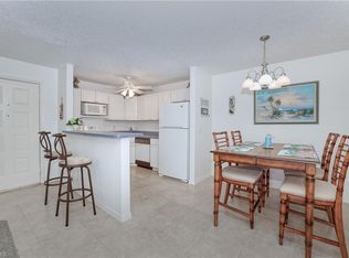 6492 Royal Woods Dr APT 4, Fort Myers, FL 33908
