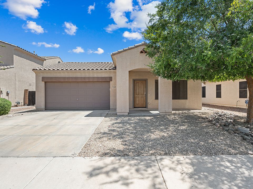 1st image of 15929 W Custer Ln