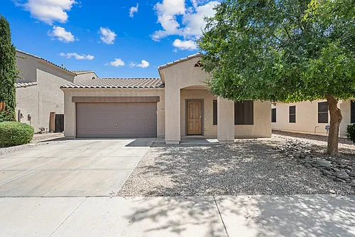 15929 W Custer Ln Photo 1