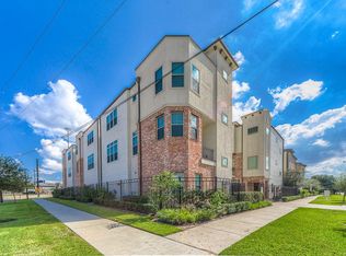 2211 Chenevert St, Houston, TX 77003