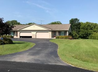 8604 Northeim Rd, Newton, WI 53063