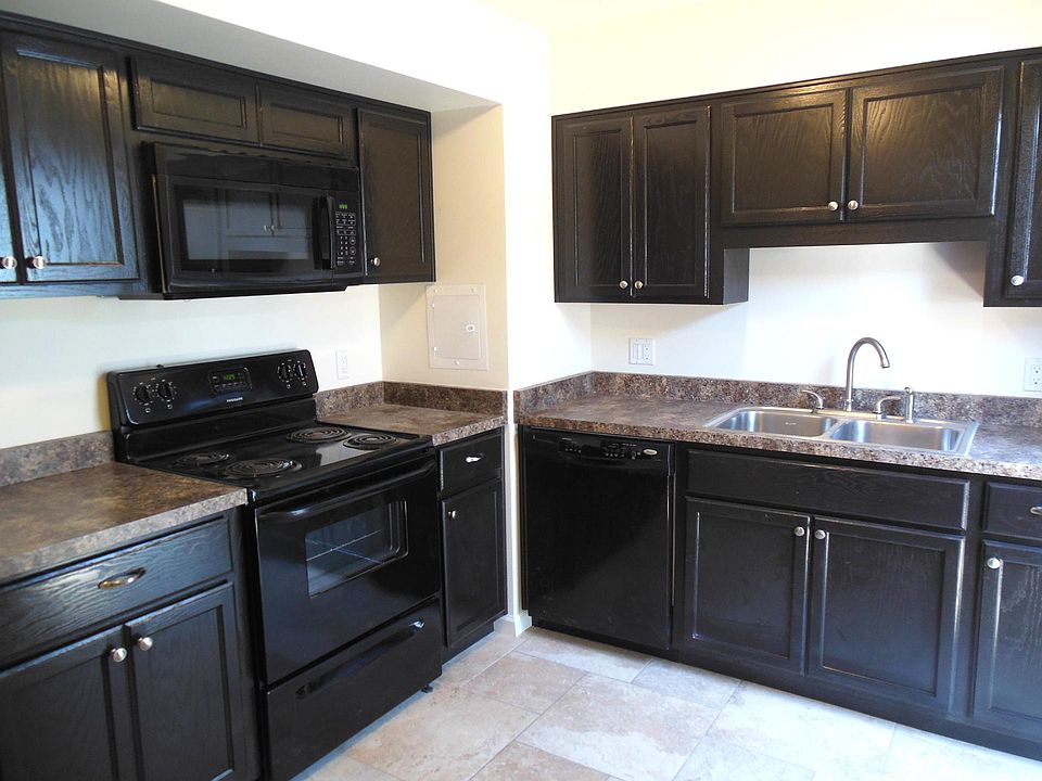 2nd image of 1151 E Orange St APT 5