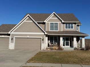 4112 SW Camden Ridge Dr, Ankeny, IA 50023