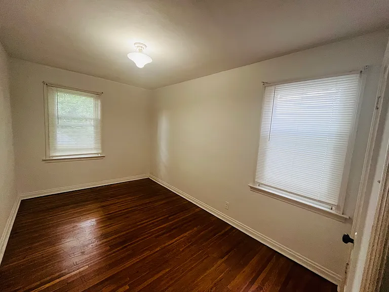 4985 Arsenal St — Photo 14