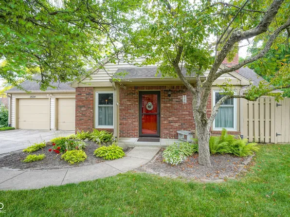 11624 Buttonwood Dr, Carmel, IN 46033