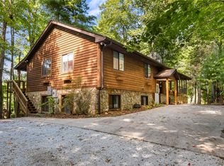 975 Chattooga Lake Rd, Mountain Rest, SC 29664