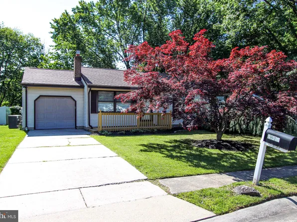 2612 Bellows Dr, Wilmington, DE 19810