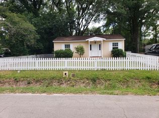 3931 Caldwell Dr, Tallahassee, FL 32310